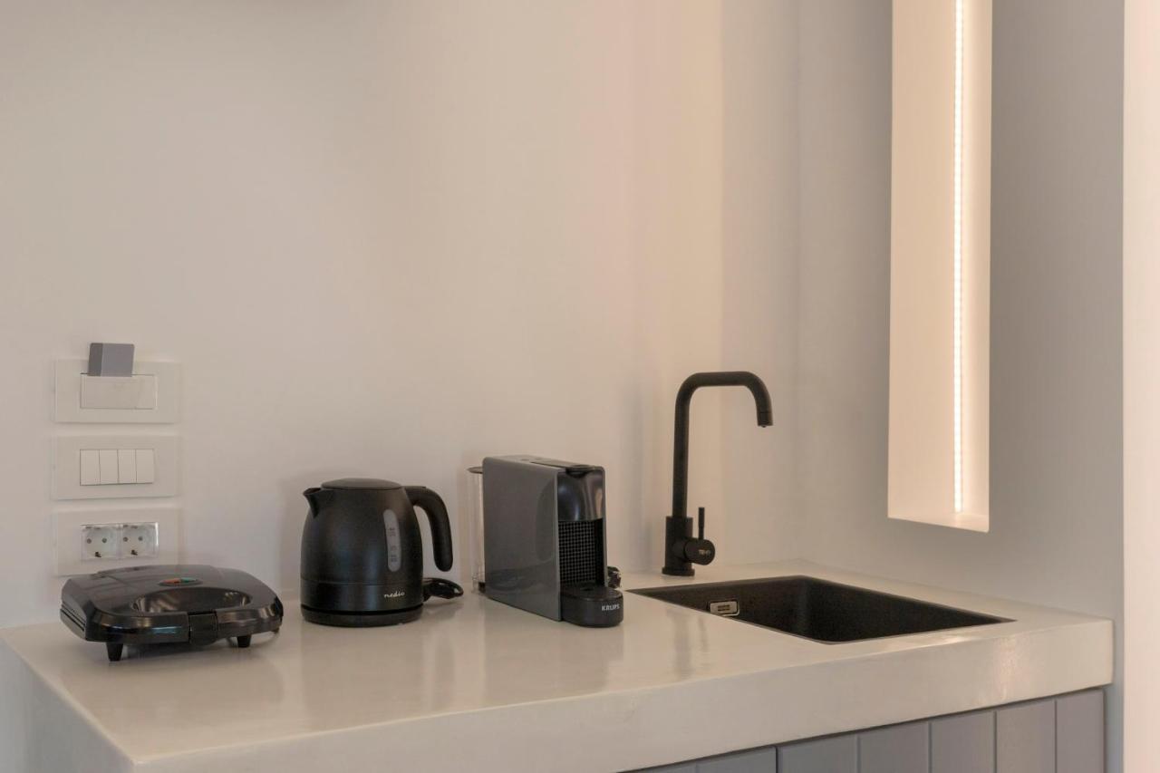 Linea Luxury Suites サントリーニ エクステリア 写真