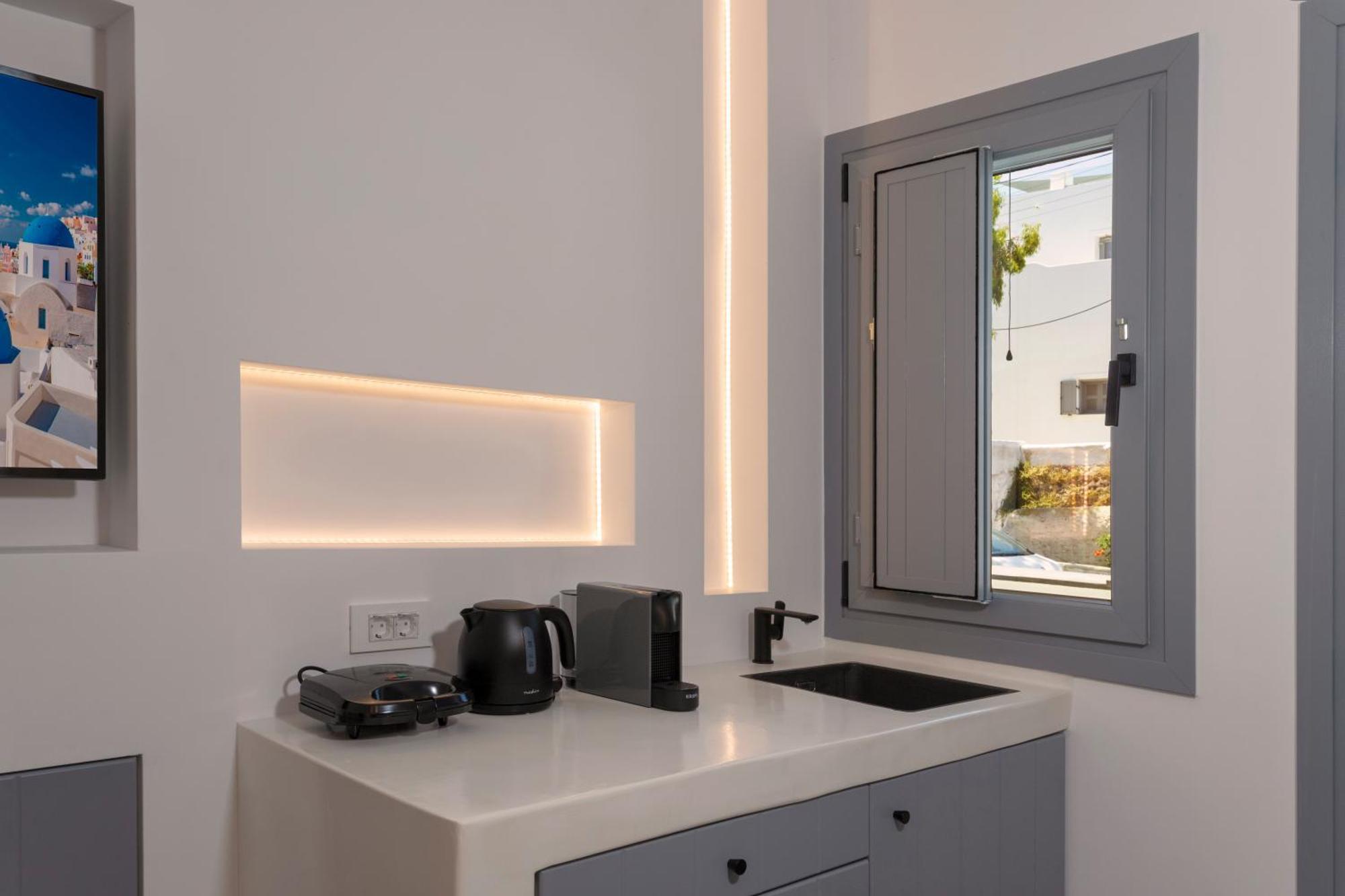 Linea Luxury Suites サントリーニ エクステリア 写真